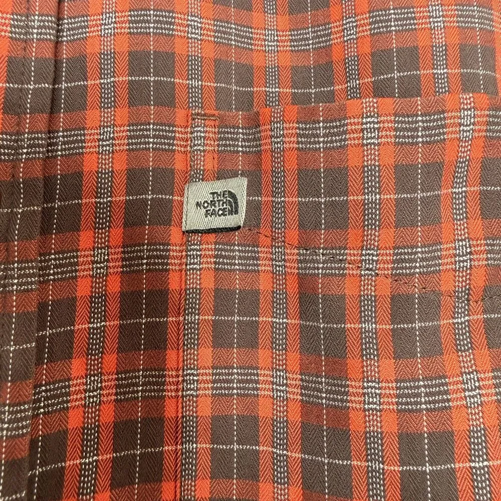 The North Face Shirt Men’s Size XL Plaid Red Hiking Button Up Long Sleeve